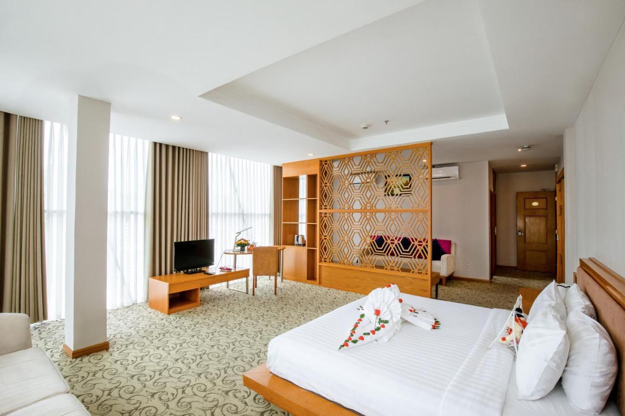 Ttc Hotel Deluxe Airport Ho Şi Min Dış mekan fotoğraf