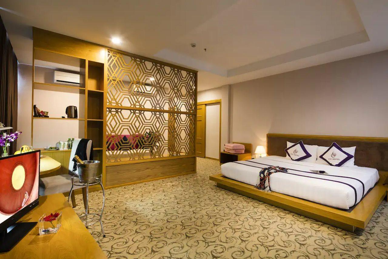 Ttc Hotel Deluxe Airport Ho Şi Min Dış mekan fotoğraf